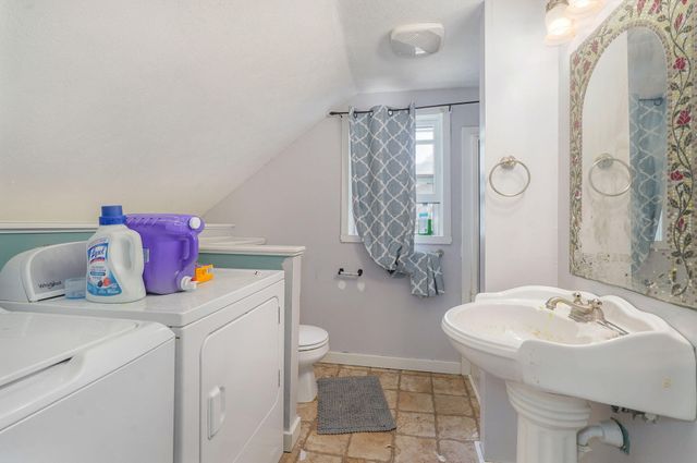 817 W Walnut Street, Springfield, MO 65806
