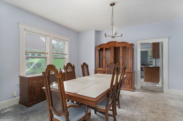 817 W Walnut Street, Springfield, MO 65806