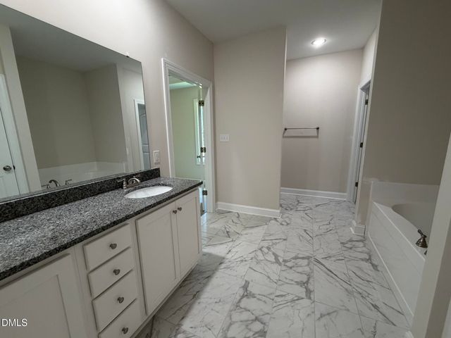 198 Hot Springs Way, Benson, NC 27504