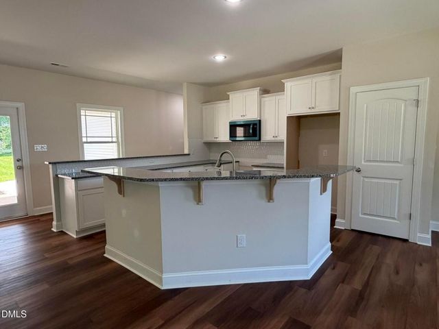 198 Hot Springs Way, Benson, NC 27504