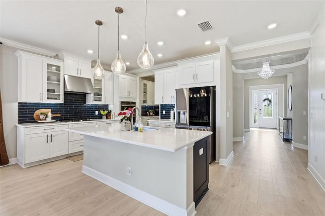 16520 STAR GRASS CIRCLE, Bradenton, FL 34211