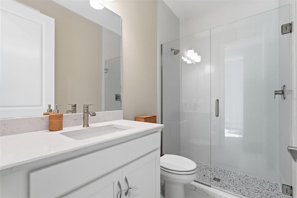 Image 37 of property listing at 16520 STAR GRASS CIRCLE, Bradenton, FL 34211