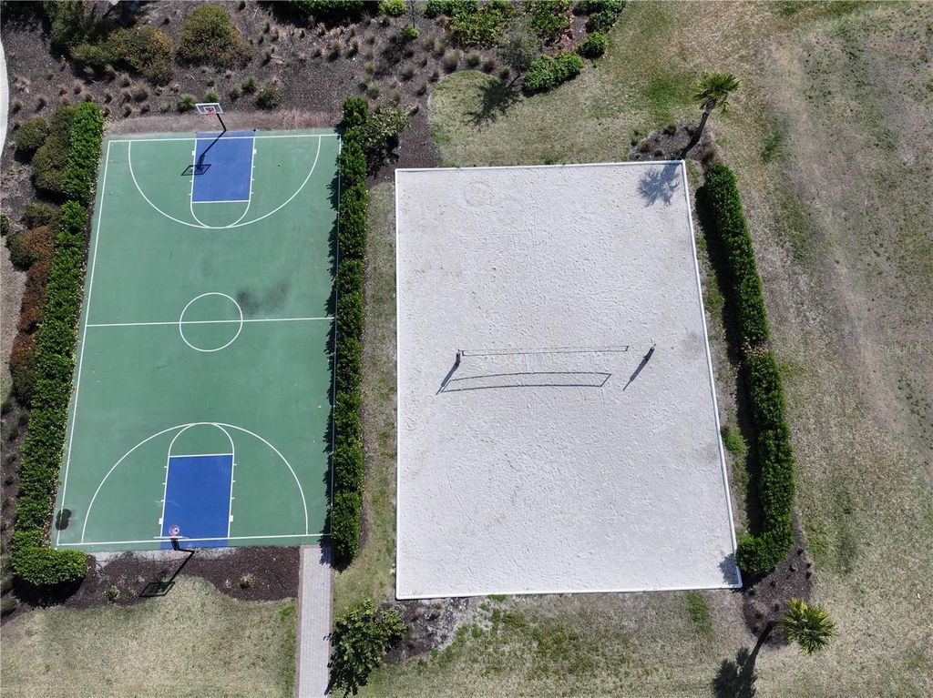 Image 42 of property listing at 16520 STAR GRASS CIRCLE, Bradenton, FL 34211