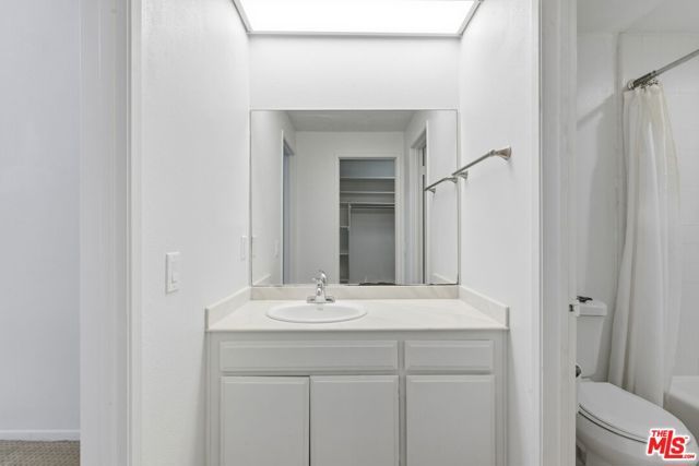 6151 Orange Street 310, Los Angeles, CA 90048