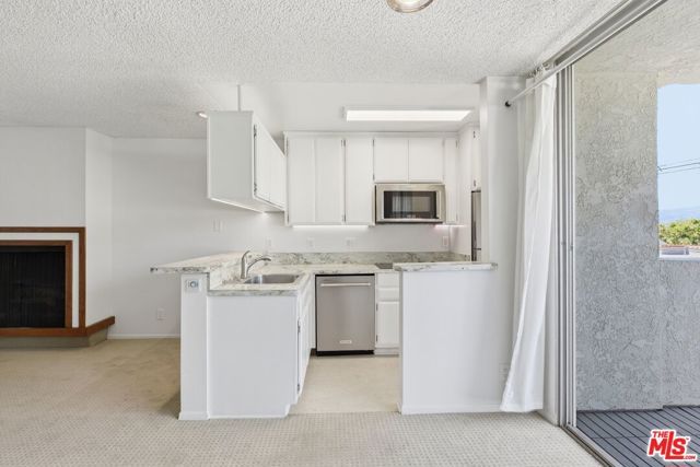 6151 Orange Street 310, Los Angeles, CA 90048