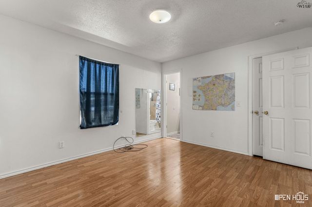 515 N TEXAS STREET, Electra, TX 76360