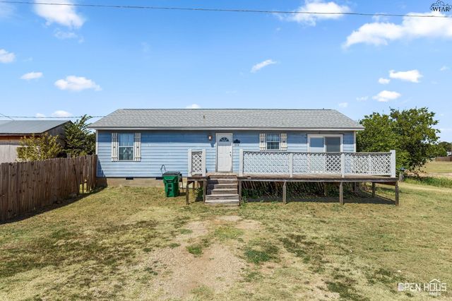 515 N TEXAS STREET, Electra, TX 76360