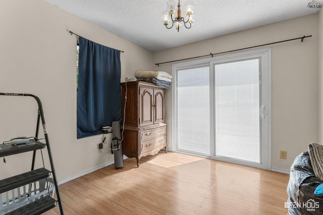 515 N TEXAS STREET, Electra, TX 76360