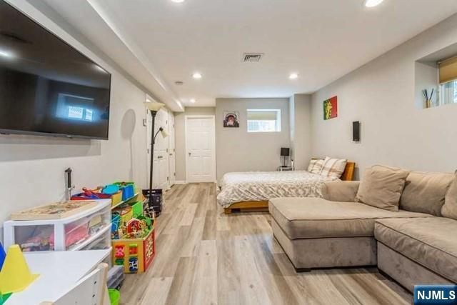20 Holland Avenue, Demarest, NJ 07627