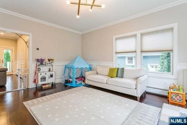 20 Holland Avenue, Demarest, NJ 07627