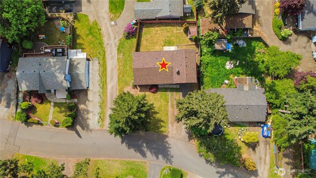 2914 Forest Rim Court S, Puyallup, WA 98374