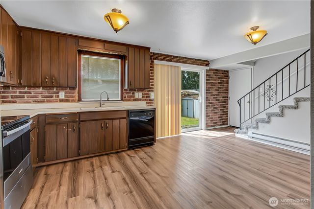 2914 Forest Rim Court S, Puyallup, WA 98374