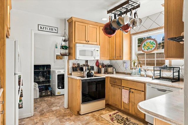 949 Simas Way, Placerville, CA 95667