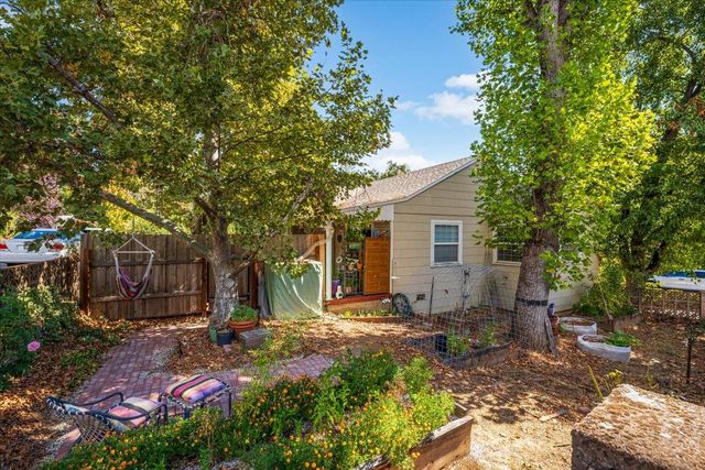 949 Simas Way, Placerville, CA 95667