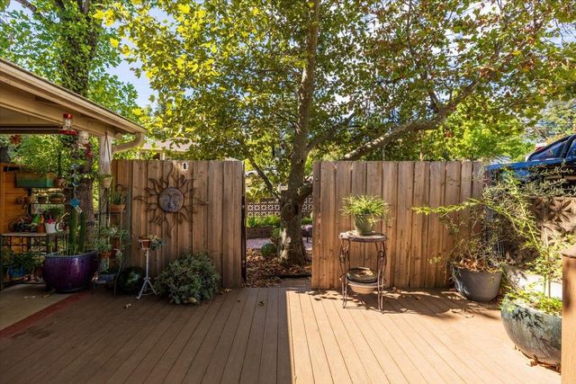949 Simas Way, Placerville, CA 95667
