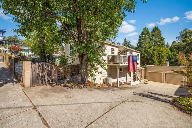 949 Simas Way, Placerville, CA 95667