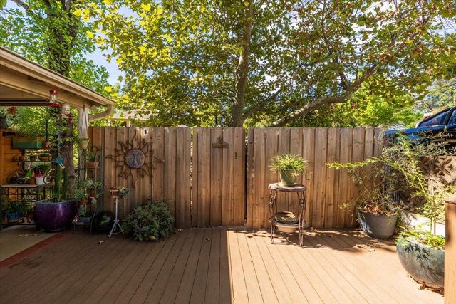 949 Simas Way, Placerville, CA 95667