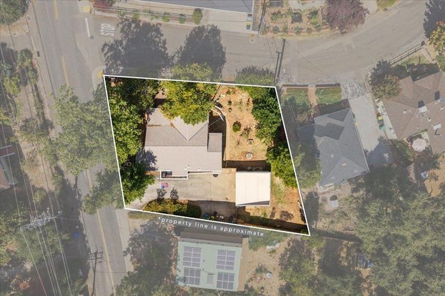 949 Simas Way, Placerville, CA 95667