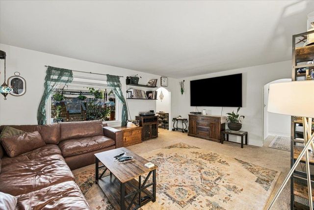 949 Simas Way, Placerville, CA 95667