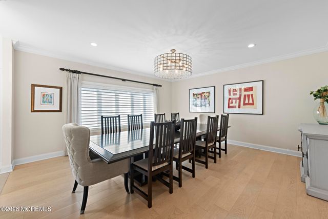 2 Victorian Hill, Manalapan, NJ 07726