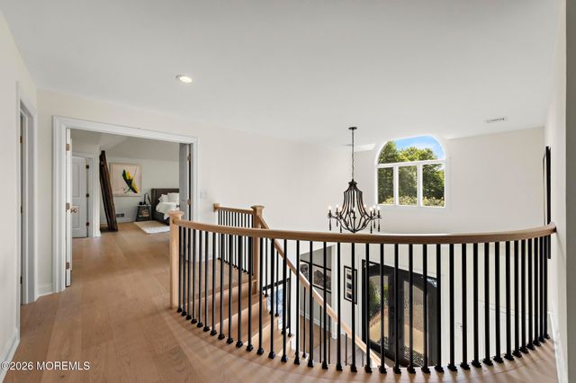 2 Victorian Hill, Manalapan, NJ 07726
