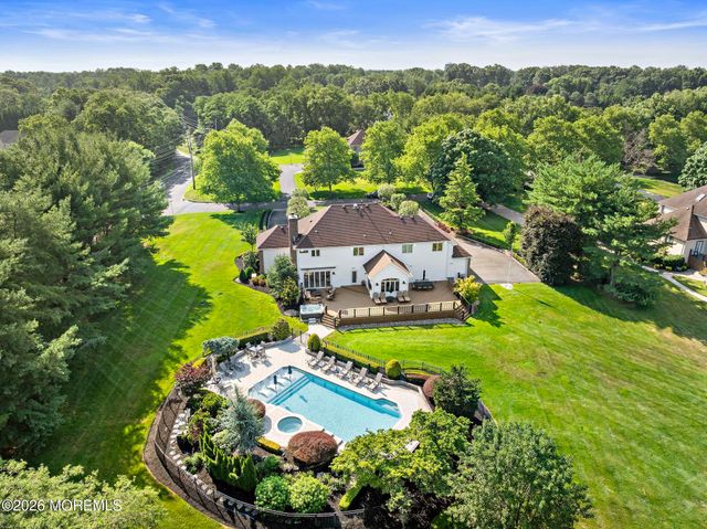 2 Victorian Hill, Manalapan, NJ 07726