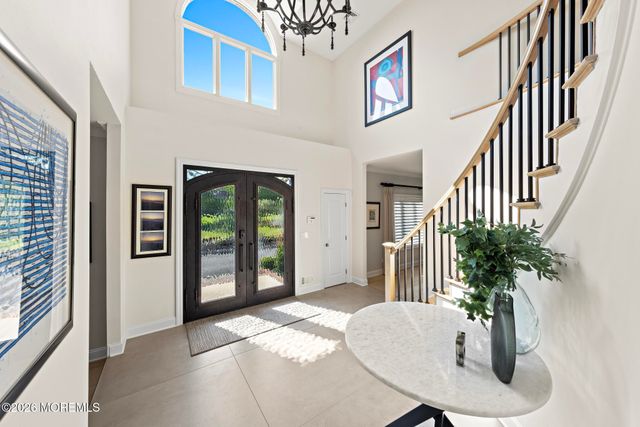 2 Victorian Hill, Manalapan, NJ 07726