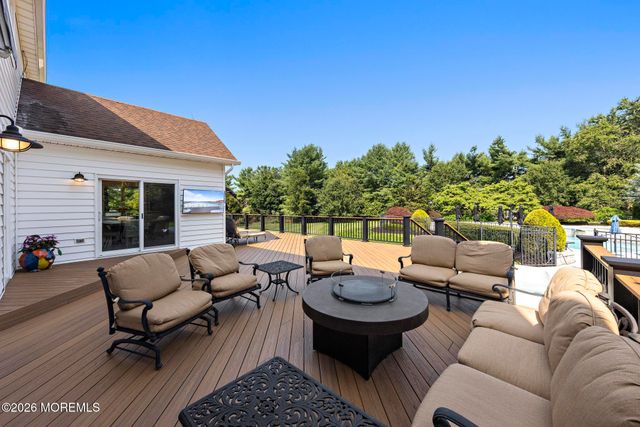 2 Victorian Hill, Manalapan, NJ 07726