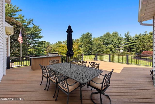 2 Victorian Hill, Manalapan, NJ 07726