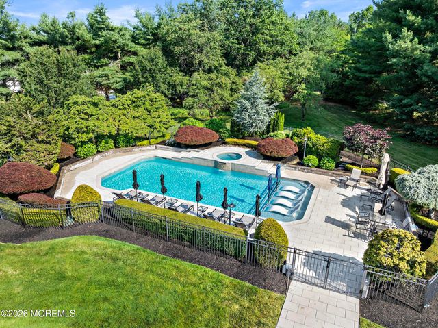 2 Victorian Hill, Manalapan, NJ 07726