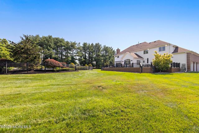 2 Victorian Hill, Manalapan, NJ 07726