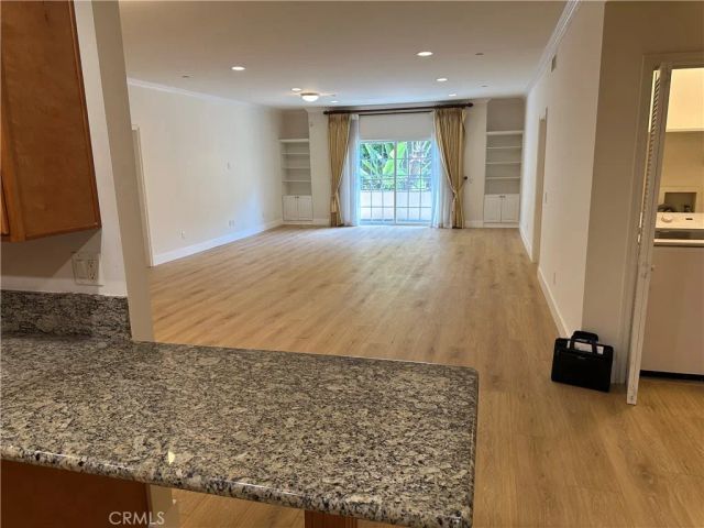 722 S Oxford Avenue 103, Los Angeles, CA 90005