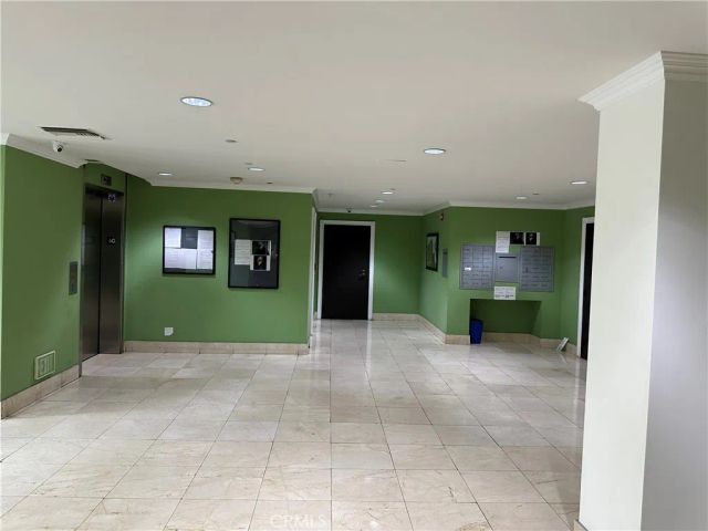 722 S Oxford Avenue 103, Los Angeles, CA 90005