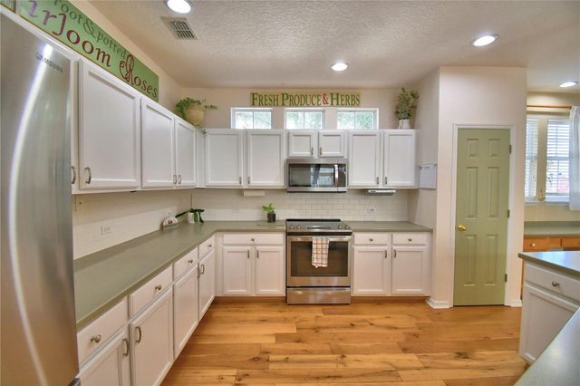 908 YEW COURT, Celebration, FL 34747