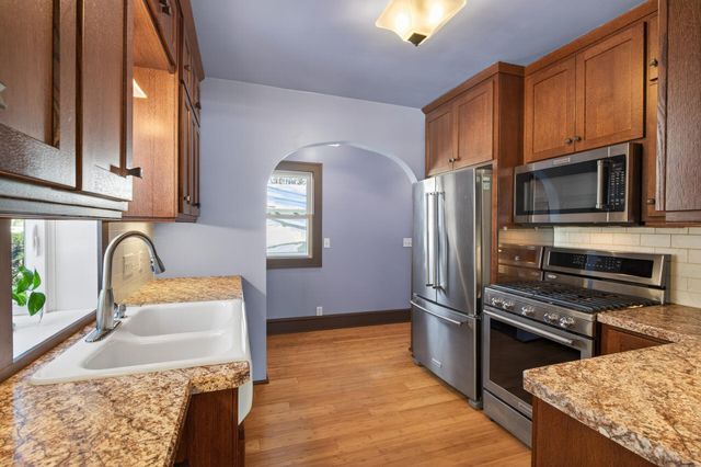 5101 Woodlawn Boulevard, Minneapolis, MN 55417