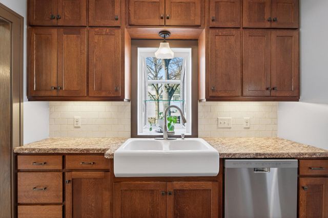 5101 Woodlawn Boulevard, Minneapolis, MN 55417