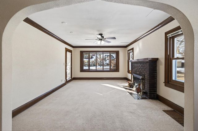 5101 Woodlawn Boulevard, Minneapolis, MN 55417