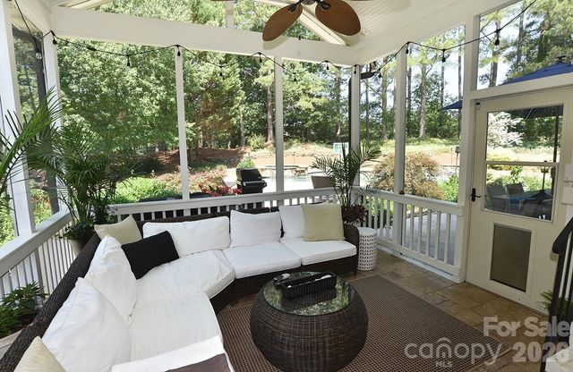 18719 Cannon Crossing Way, Davidson, NC 28036