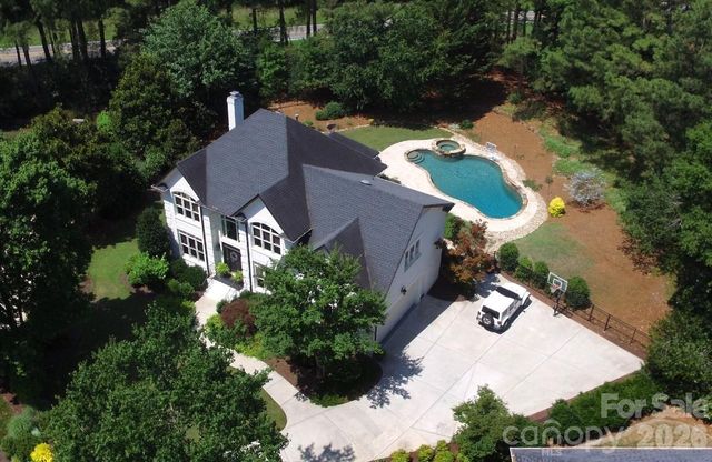 18719 Cannon Crossing Way, Davidson, NC 28036
