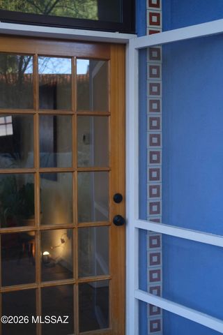 825 S Osborne Avenue, Tucson, AZ 85701