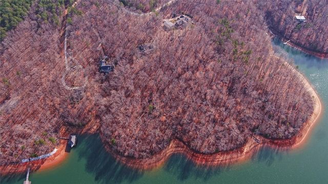 242 Pristine Cove, Hartwell, GA 30643