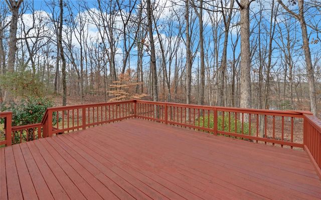 242 Pristine Cove, Hartwell, GA 30643