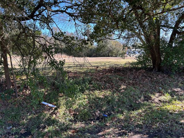 710 Orange St, La Marque, TX 77568