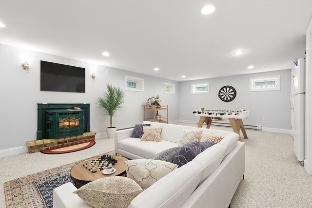 5 Blueberry Lane, Topsfield, MA 01983
