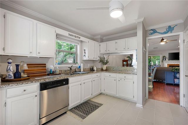 1907 Ivy Glen Drive SE, Smyrna, GA 30082