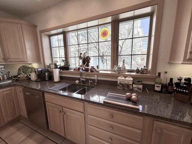 612 Saint Lawrence Avenue, Janesville, WI 53545