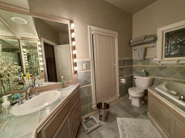 612 Saint Lawrence Avenue, Janesville, WI 53545