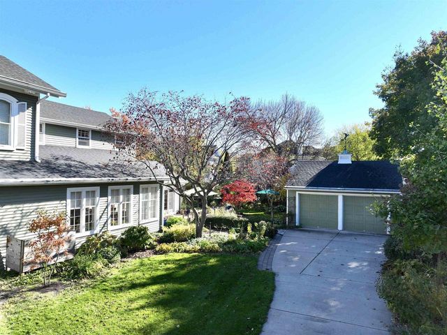 612 Saint Lawrence Avenue, Janesville, WI 53545