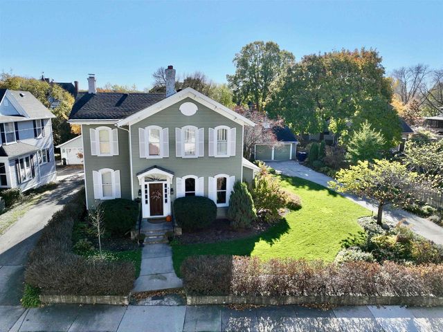 612 Saint Lawrence Avenue, Janesville, WI 53545