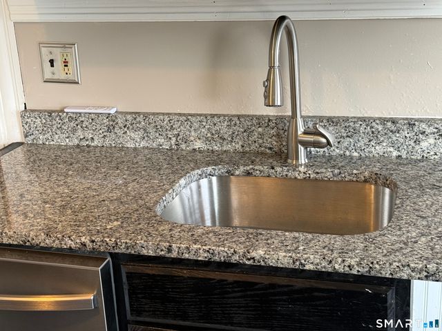 154 Daly Avenue 3, New Britain, CT 06051